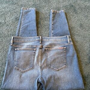 Joe’s Jeans Skinny Ankle 32